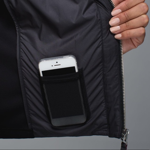 SOLD Lululemon quilted cardigan & again jacket sz 6 blk - Picture 6 of 8